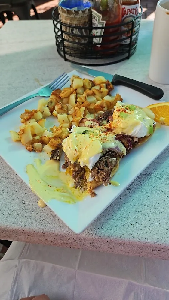 Steak and Eggs Benedict